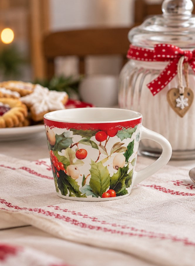 Set 6 Tazzine da Caffè NBC Winter Tale Agrifoglio 90 ml in Ceramica Bianca con Bacche Rosse e Decorazioni Natalizie, Idea Regalo H&H