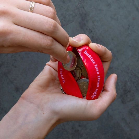 FISURA Porta monete "Better late than ugly"