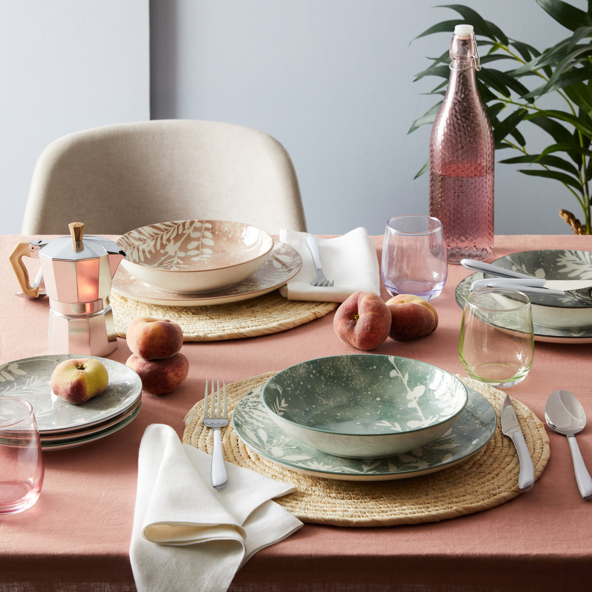 Servizio Piatti Tilia 18 Pezzi in Porcellana, Set Tavola per 6 Persone, Design Moderno ed Elegante per Cucina e Sala da Pranzo