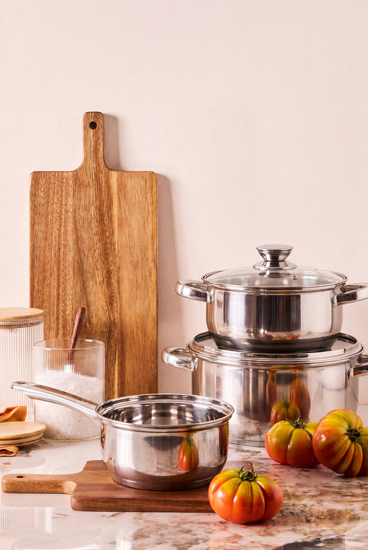 Batteria di Pentole Nova 6 Pezzi in Acciaio Inox, Set Pentole da Cucina, Design Moderno e Funzionale per Preparazioni Quotidiane