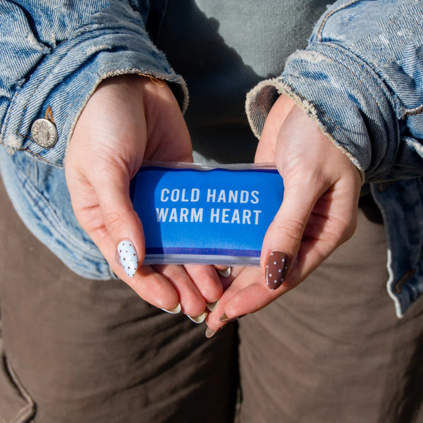 FISURA Scaldamani scritta "Cold hands warm heart"