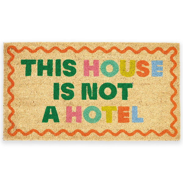 FISURA Zerbino "This house is not a hotel"