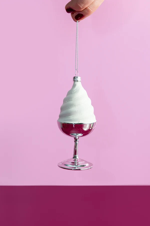 Decorazione Natalizia Coppa Gelato Soft Bianco e Argento in Vetro da Appendere, Addobbo per Albero di Natale, 12,5 cm
