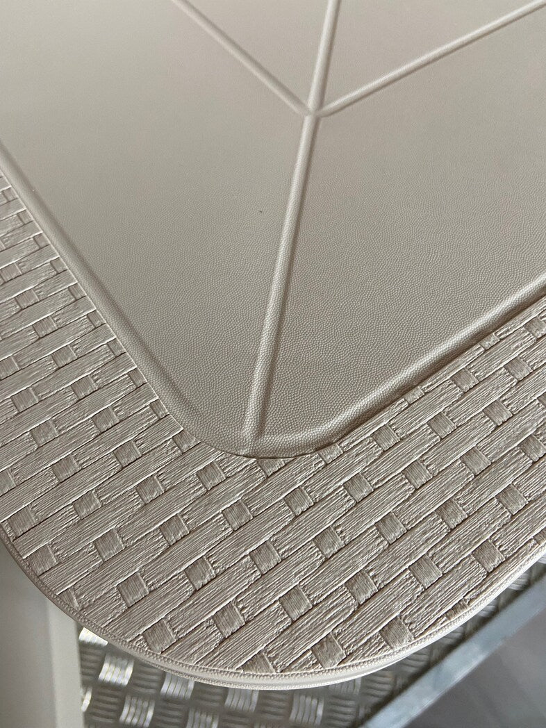 Tavolo Olè Rattan 80x80 Bianco