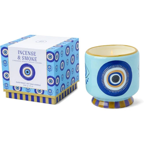 Candela in ceramica Adopo da 226 g (8 oz) con effetto incenso e fumo, confezionata in scatola.